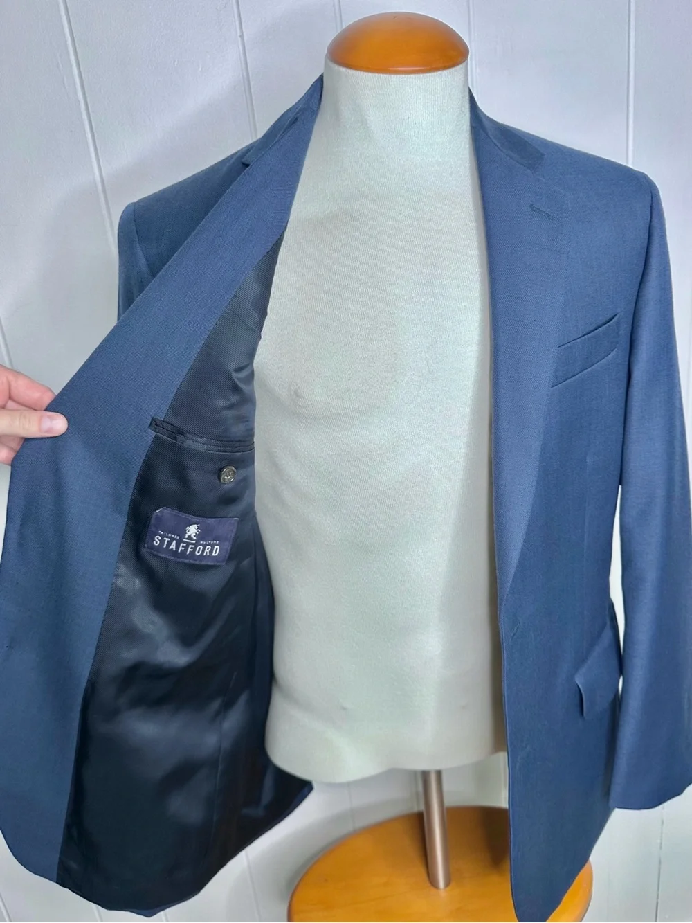 Stafford Navy Suit - Travel Classic Fit